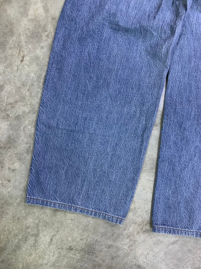 (31) Uniqlo baggy lightblue jeans